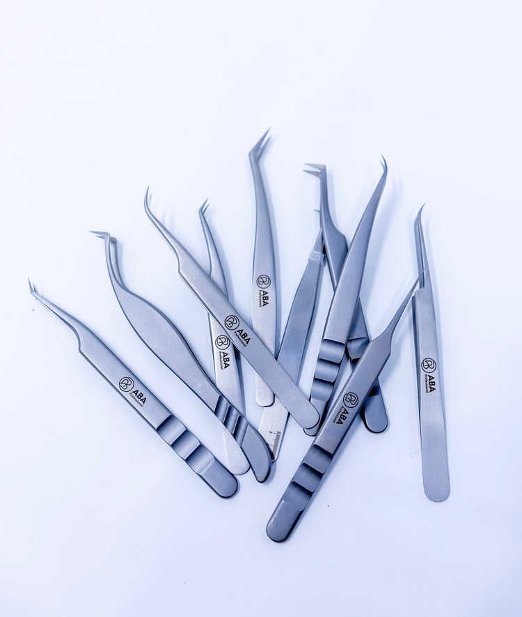 Tweezers