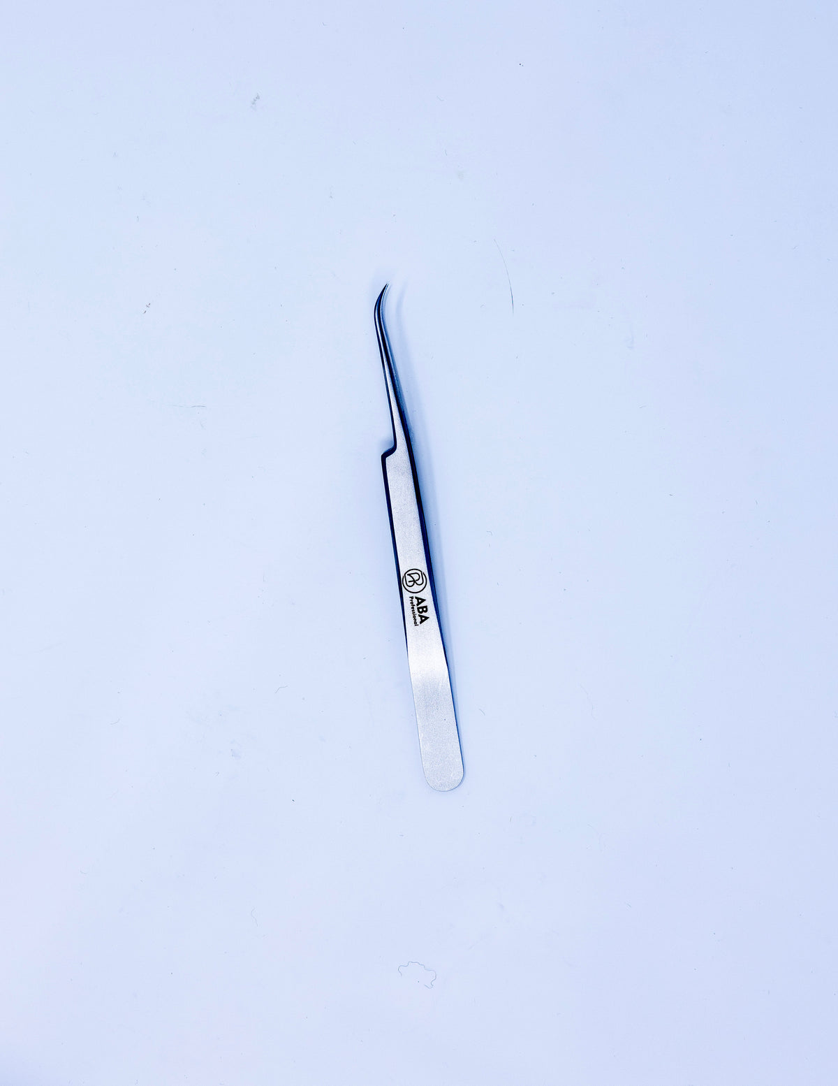 ABA Slim Curved Isolation Tweezer